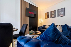 Luxe Stays - Seeps 8 - Free Parking - Modern Home